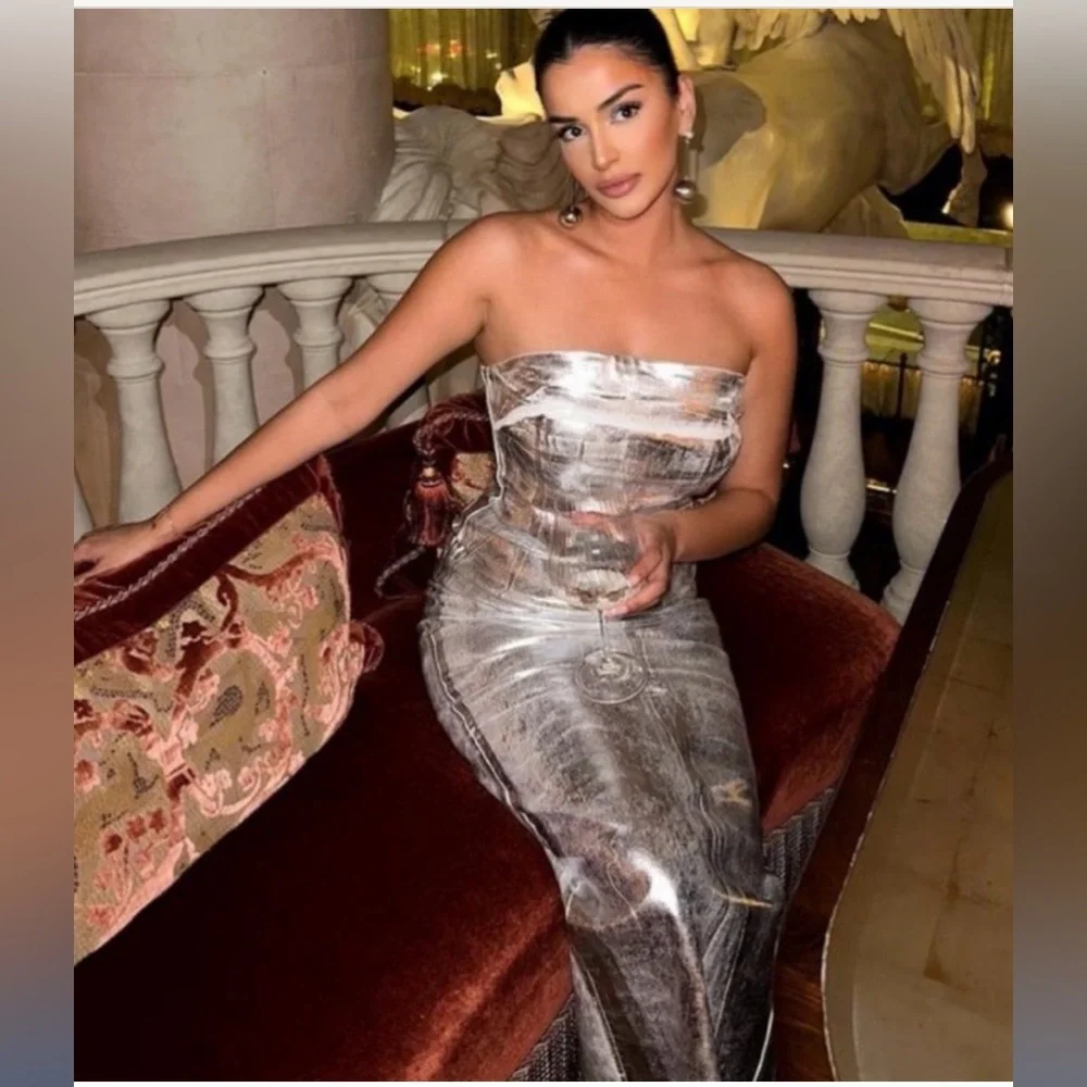 Zara Silver Strapless Dress - Picture 3 of 16